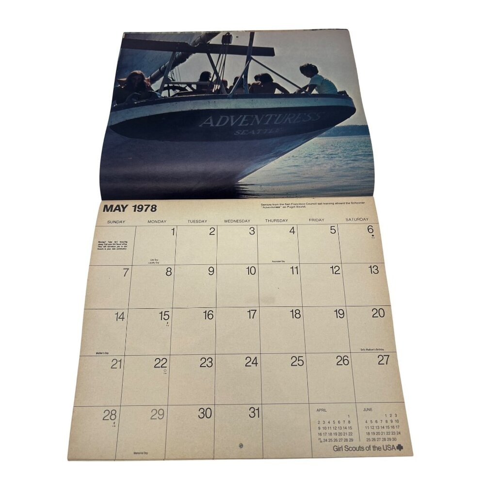 Vintage 1978 Girl Scout Calendar Colorful Illustrations & Photographs USA - Picture 4 of 6